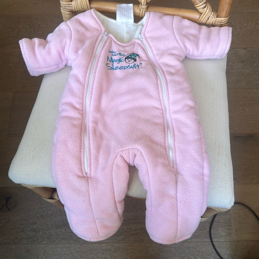 BABY MERTH’S MAGIC SLEEPSUIT FOR BABIES